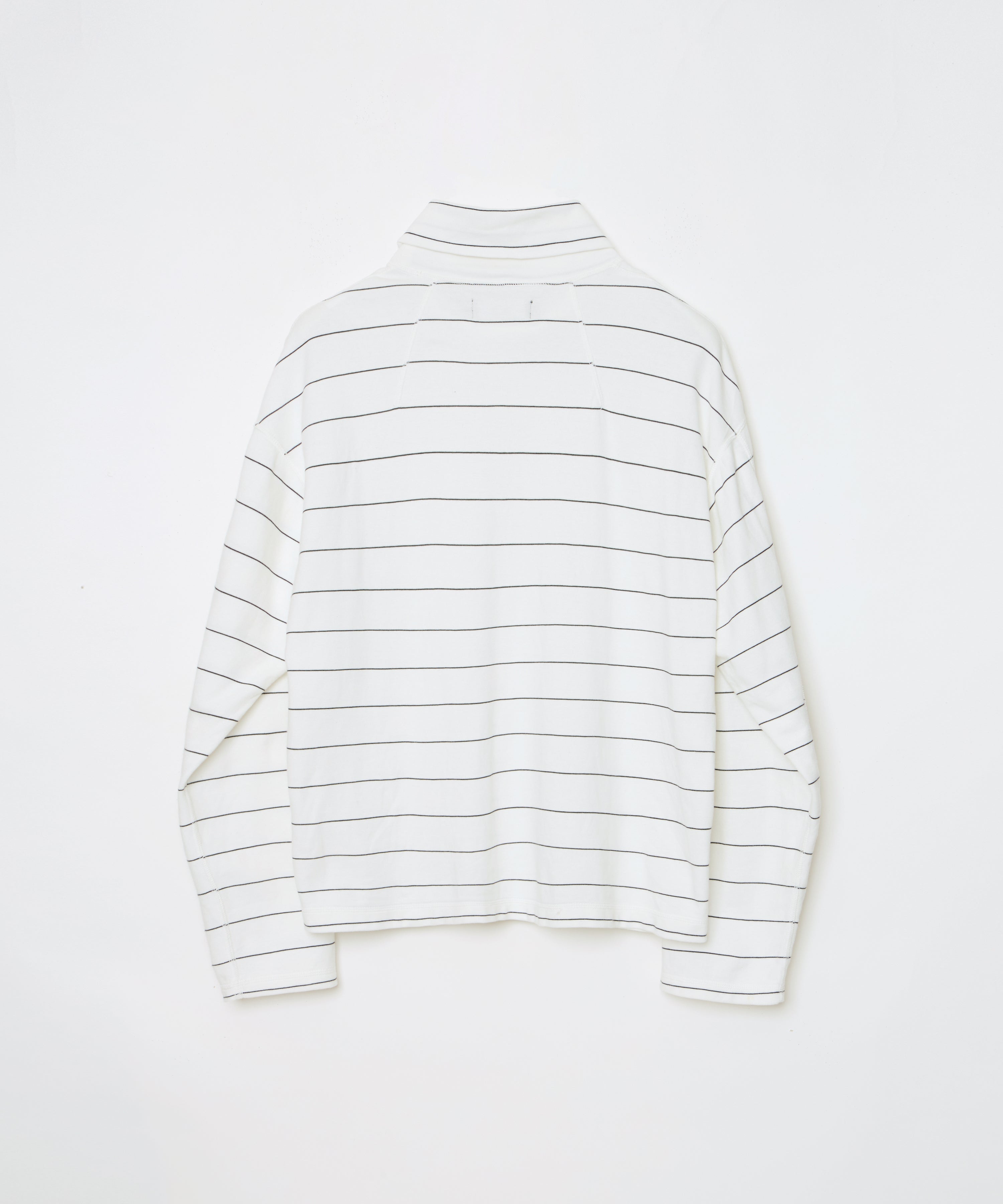 Turtleneck Long Sleeve Shirt (White x Black)