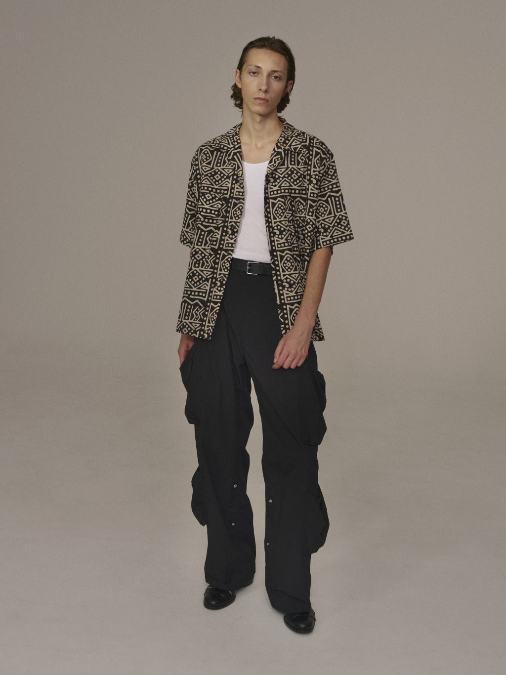 Draped-pocket Pants (Black)